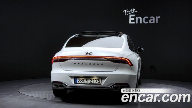 Hyundai Grandeur из Кореи Encar