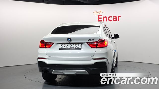 BMW X4 xDrive20d M Sport — пробег 95 411 км — фото 4 из 5