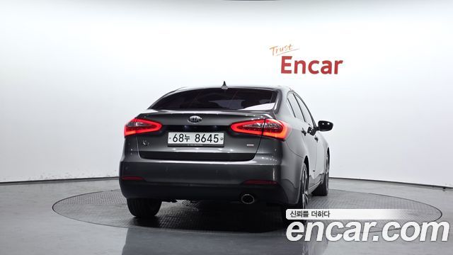 Kia K3 из Кореи Encar
