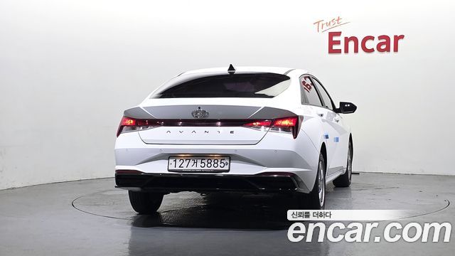 Hyundai AVANTE из Кореи Encar