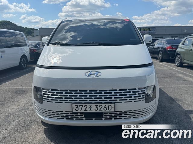 Hyundai Staria disability support car — пробег 68 899 км — фото 3 из 5