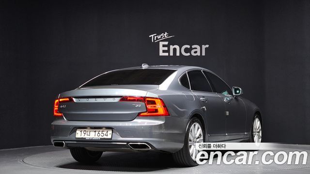 Volvo S90 T5 Inscription — пробег 92 467 км — фото 2 из 5