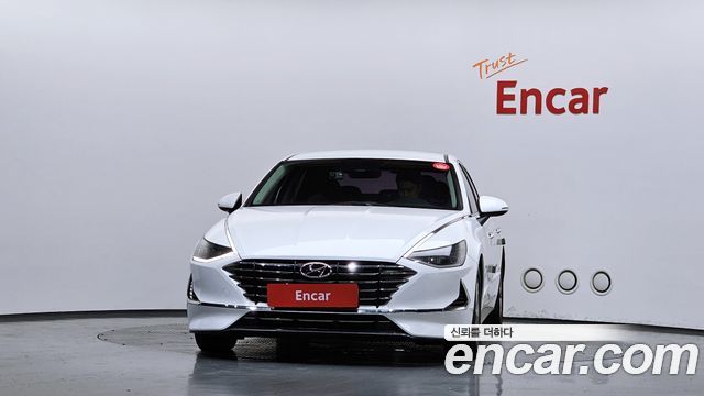 Hyundai Sonata 2.0 Premium — пробег 173 345 км — фото 3 из 5