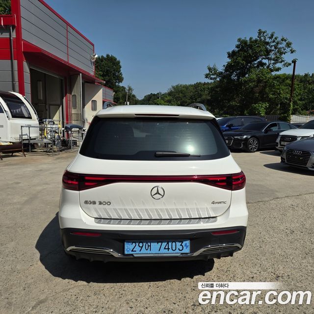 Mercedes-Benz EQB EQB300 4MATIC AMG Line — пробег 6 053 км — фото 5 из 5