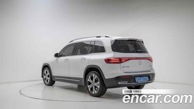 Mercedes-Benz EQB из Кореи Encar
