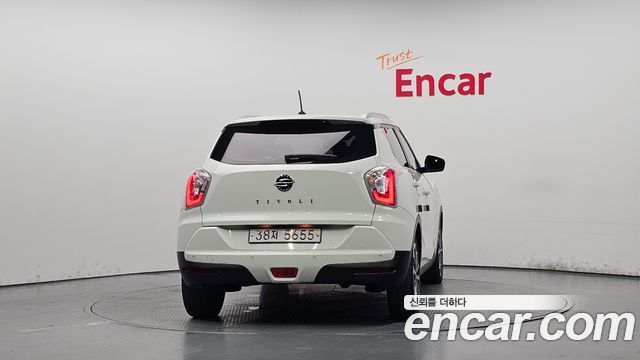 Ssangyong TIBOLI из Кореи Encar