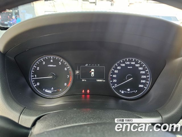 Hyundai Genesis из Кореи Encar
