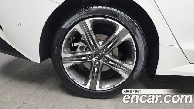 Kia K5 1.6 Turbo Signature — пробег 23 759 км — фото 5 из 5