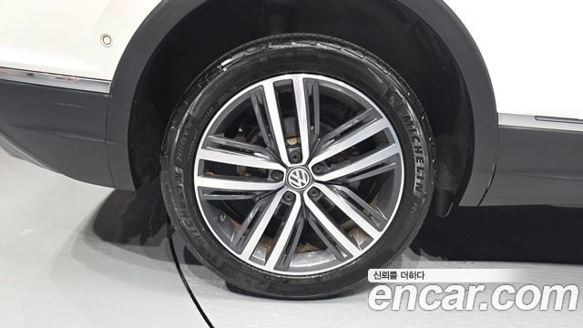 Volkswagen Tiguan из Кореи Encar