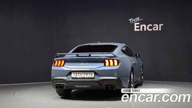 Ford Mustang 5.0 GT Premium Coupe — пробег 54 340 км — фото 4 из 5