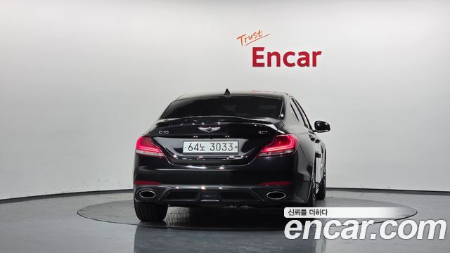 Genesis G70 из Кореи Encar