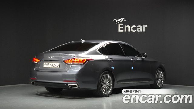 Hyundai Genesis из Кореи Encar