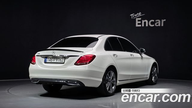 Mercedes-Benz C-Class из Кореи Encar