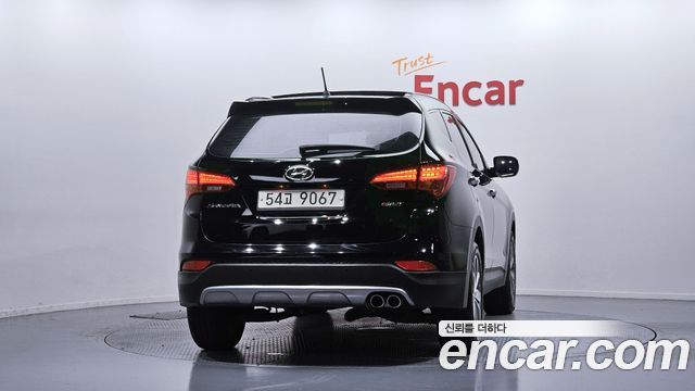 Hyundai Santafe Diesel(e-VGT) 2.0 2WD Premium — пробег 71 404 км — фото 4 из 5