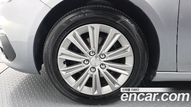 Peugeot 308 из Кореи Encar