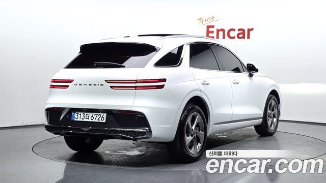 Genesis GV70 из Кореи Encar