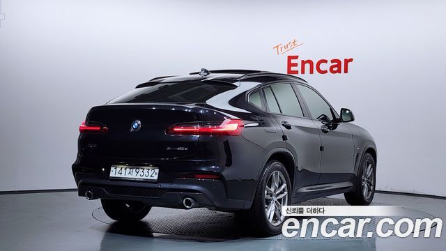 BMW X4 xDrive20d M Sport — пробег 69 503 км — фото 2 из 5