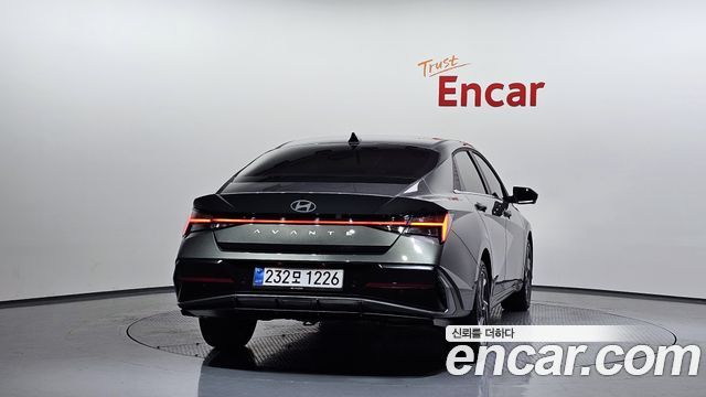 Hyundai AVANTE из Кореи Encar
