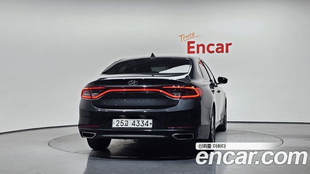 Hyundai Grandeur из Кореи Encar