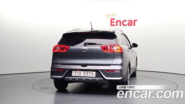 Kia Niro из Кореи Encar