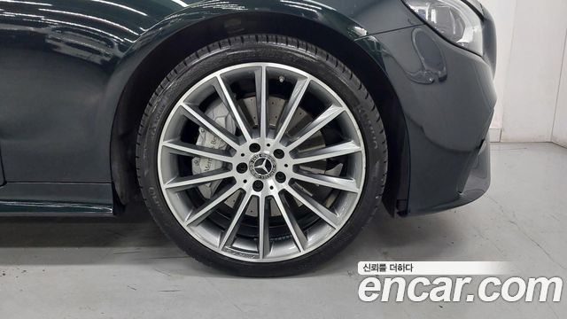 Mercedes-Benz E-Class из Кореи Encar