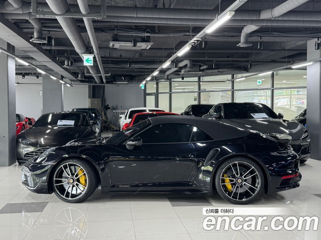 Porsche 911 Turbo S Cabriolet — пробег 25 500 км — фото 3 из 5