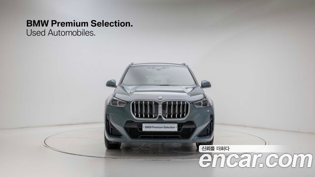 BMW X1 sDrive 20i M Sport — пробег 10 652 км — фото 3 из 5