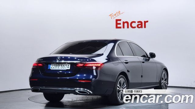 Mercedes-Benz E-Class из Кореи Encar