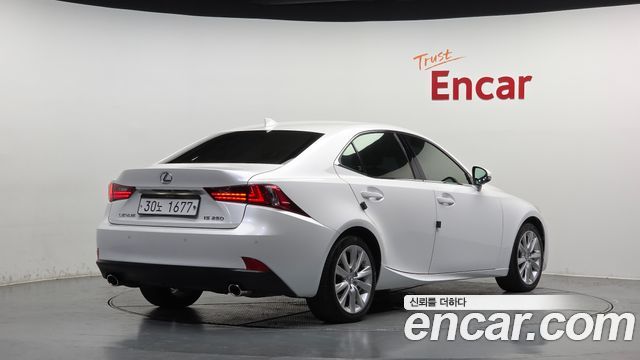 Lexus IS из Кореи Encar