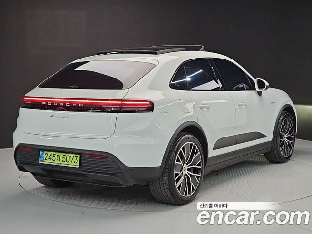 Porsche Macan из Кореи Encar