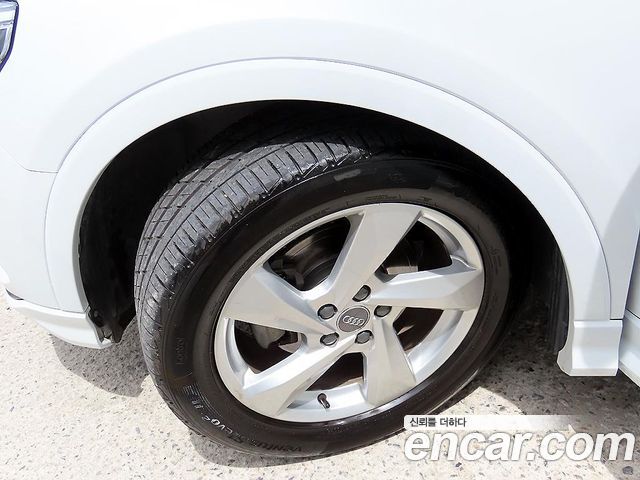 Audi Q3 из Кореи Encar