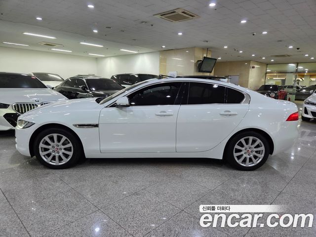 Jaguar XE из Кореи Encar
