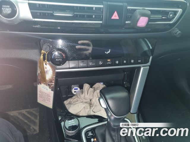 Kia Seltos из Кореи Encar