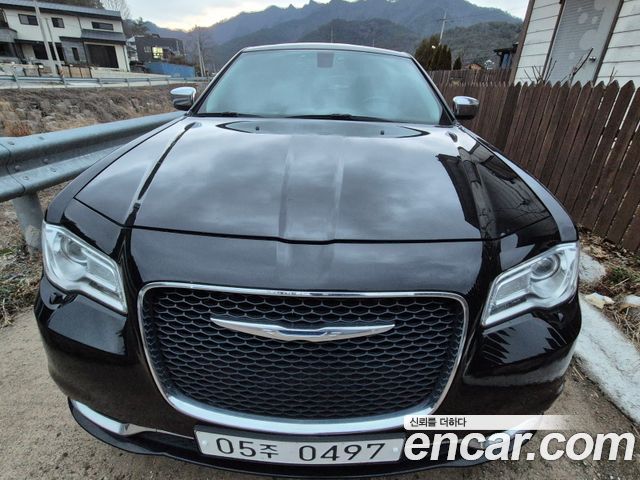 Chrysler 300C из Кореи Encar