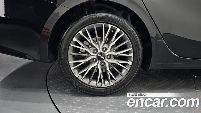 Kia K3 из Кореи Encar