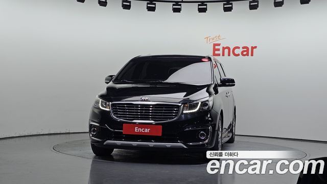 Kia Carnival из Кореи Encar