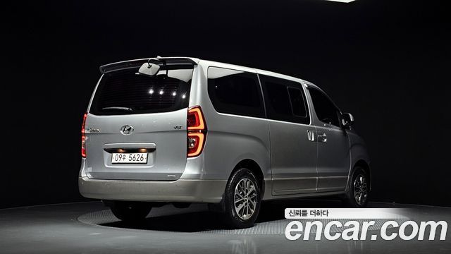 Hyundai Starex 4WD Urban 9-Seater Exclusive — пробег 93 515 км — фото 2 из 5