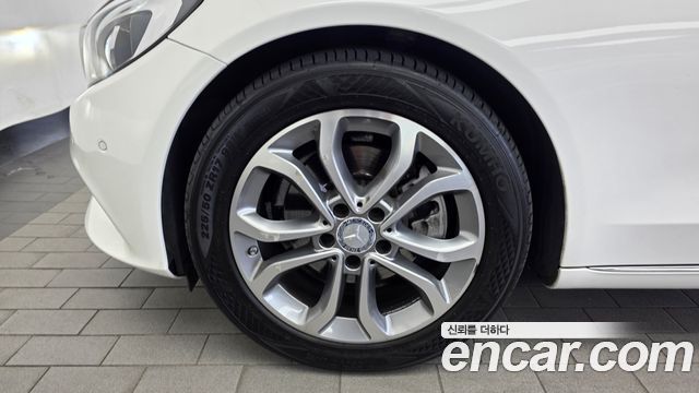 Mercedes-Benz C-Class из Кореи Encar