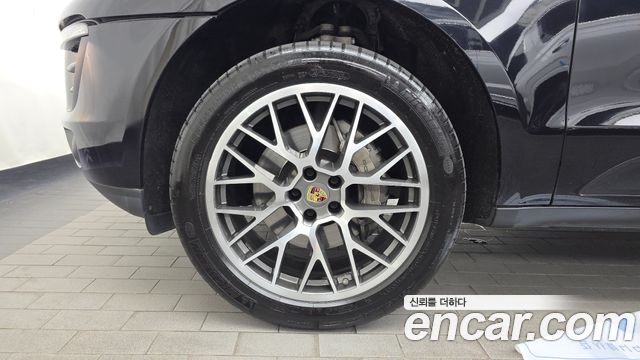 Porsche Macan из Кореи Encar
