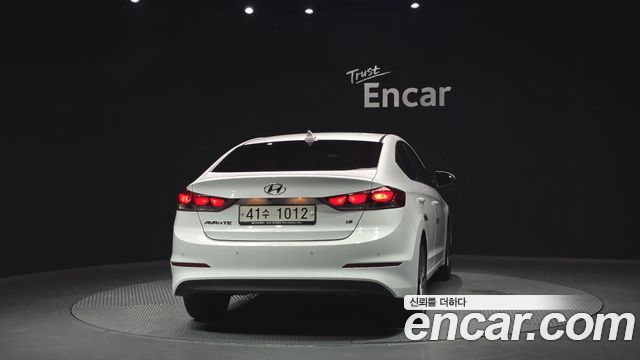 Hyundai AVANTE из Кореи Encar