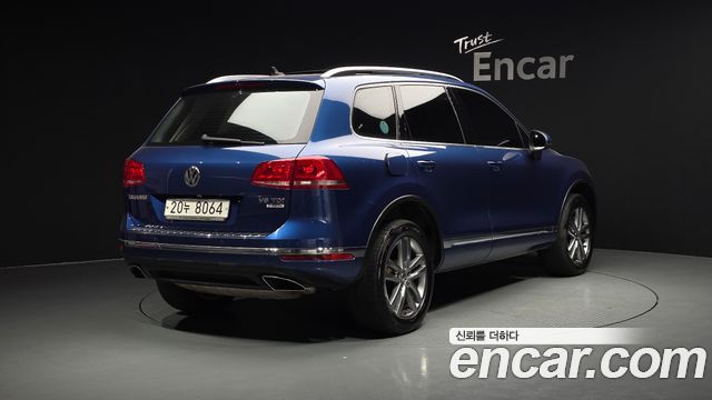Volkswagen Touareg V6 3.0 TDI Bluemotion 7P5 — пробег 163 718 км — фото 2 из 5
