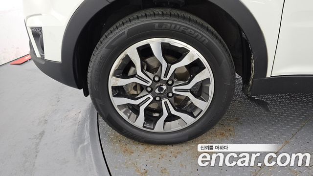 Ssangyong KORANDO из Кореи Encar