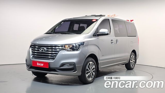 Hyundai Starex 4WD Urban 9-Seater Exclusive — пробег 80 644 км — фото 1 из 5