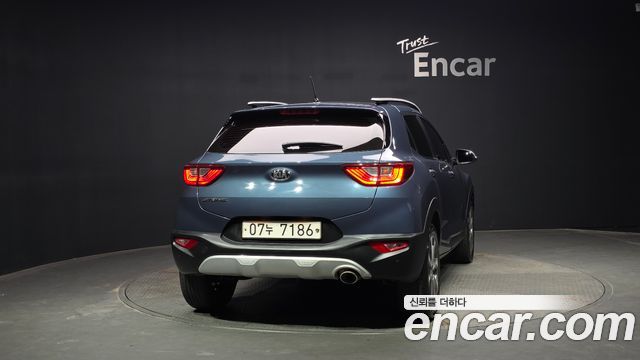 Kia Stonic Diesel 1.6 Trendy — пробег 88 759 км — фото 4 из 5
