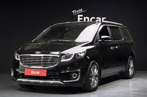 Kia Carnival 9-seater Prestige — пробег 128 018 км — фото 1 из 5