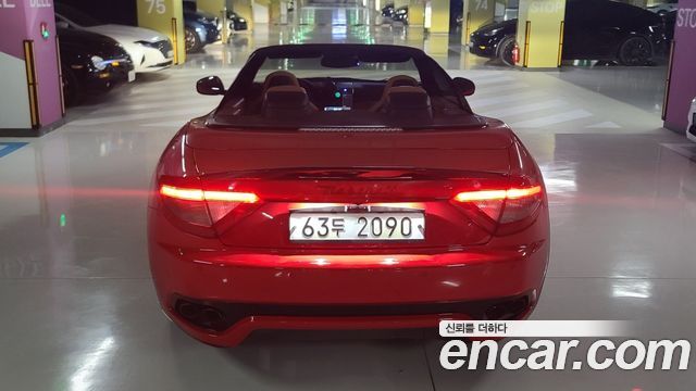 Maserati Gran Cabrio из Кореи Encar