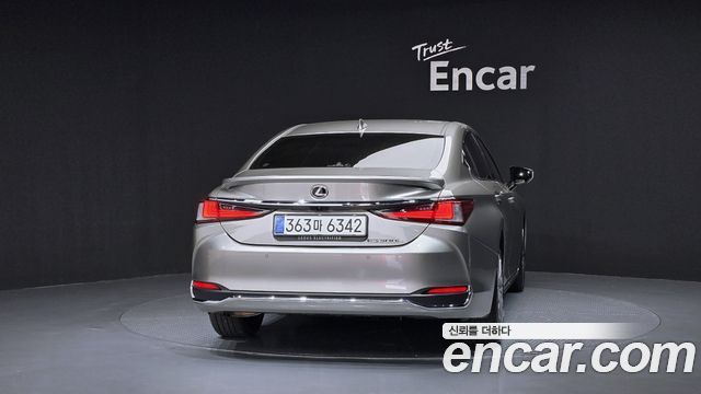 Lexus ES из Кореи Encar