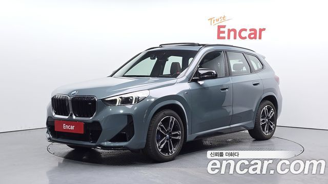BMW X1 M35i xDrive — пробег 4 124 км — фото 1 из 5
