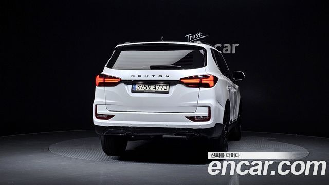 Ssangyong Rexton из Кореи Encar