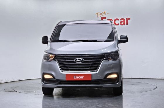 Hyundai Starex Van 5-Seater Smart — пробег 218 441 км — фото 3 из 5